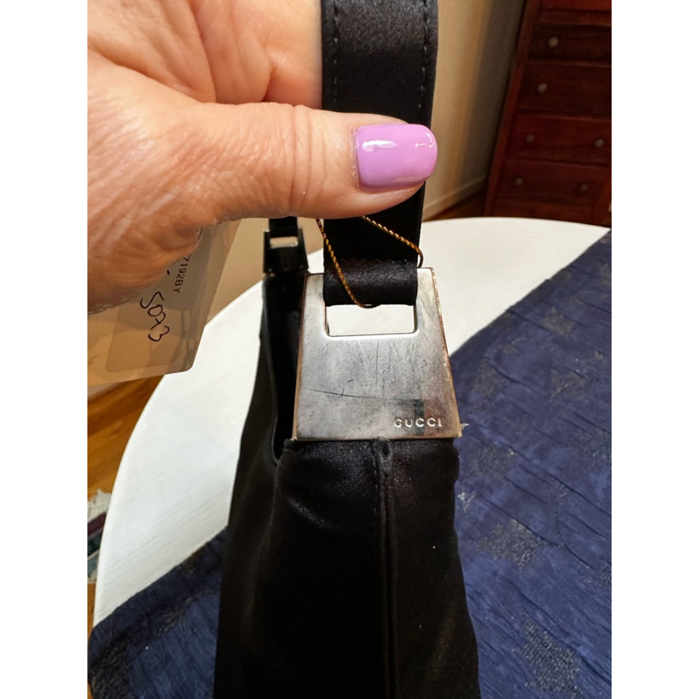 Gucci Black Padded Satin & Patent Leather Shoulder Bag - Picture 8 of 14
